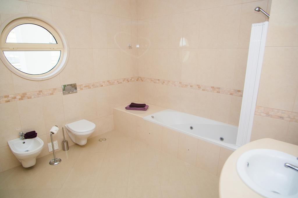 Ferienwohnung Sea View Penthouse in Albufeira Zimmer foto